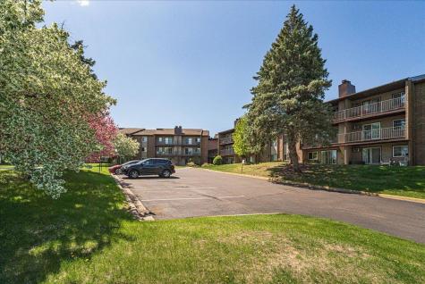 3440 Golfview Drive Eagan MN 55123