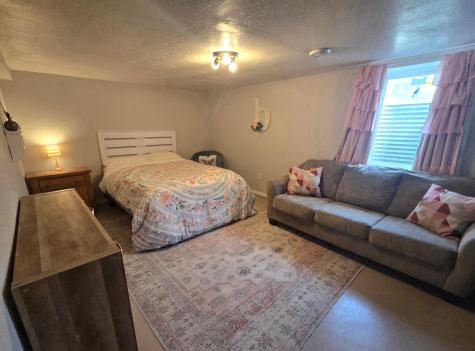 300 E 2nd Avenue S Cavalier ND 58220