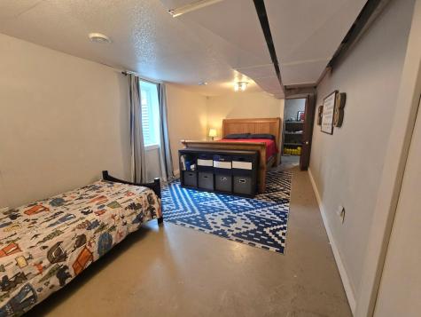 300 E 2nd Avenue S Cavalier ND 58220
