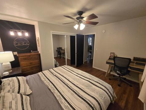 300 E 2nd Avenue S Cavalier ND 58220