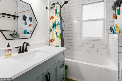 1145 Hague Avenue Saint Paul MN 55104