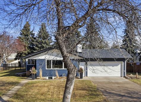 825 Park Drive S Fargo ND 58103