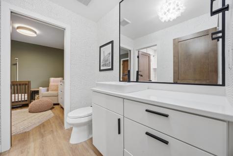 825 Park Drive S Fargo ND 58103