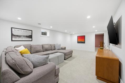 825 Park Drive S Fargo ND 58103