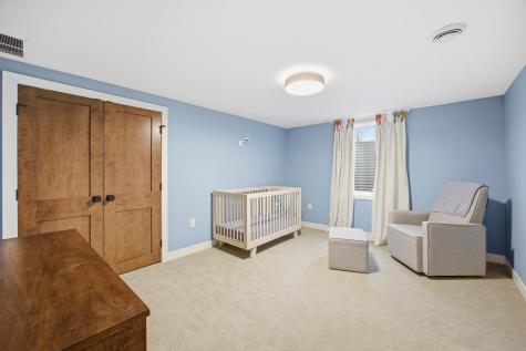825 Park Drive S Fargo ND 58103