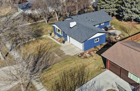 825 Park Drive S Fargo ND 58103