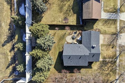 825 Park Drive S Fargo ND 58103