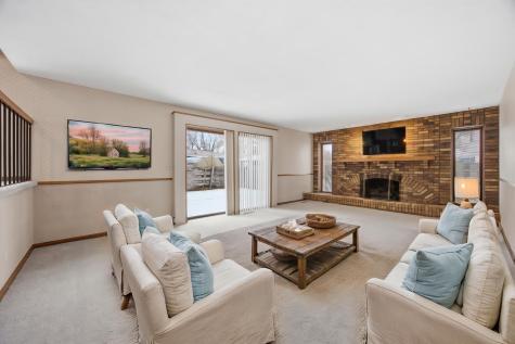 318 Dale Avenue Moorhead MN 56560