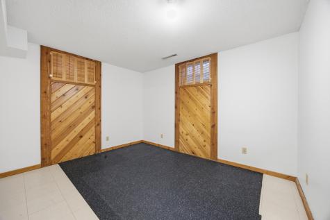 318 Dale Avenue Moorhead MN 56560