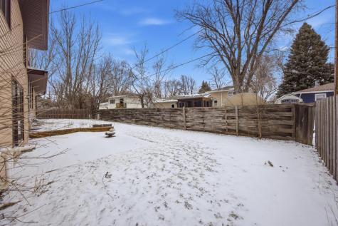 318 Dale Avenue Moorhead MN 56560