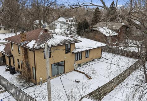 318 Dale Avenue Moorhead MN 56560