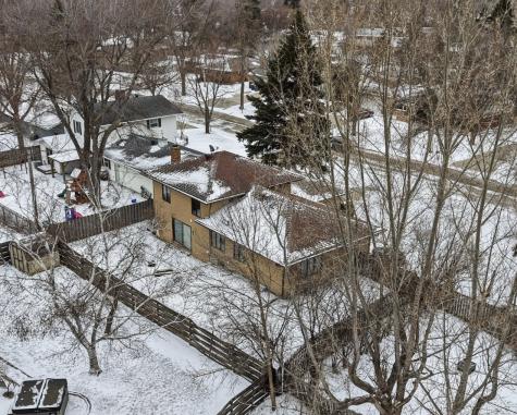 318 Dale Avenue Moorhead MN 56560