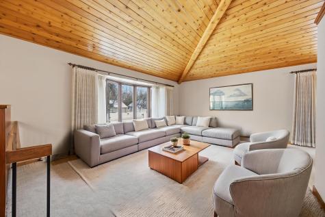 318 Dale Avenue Moorhead MN 56560