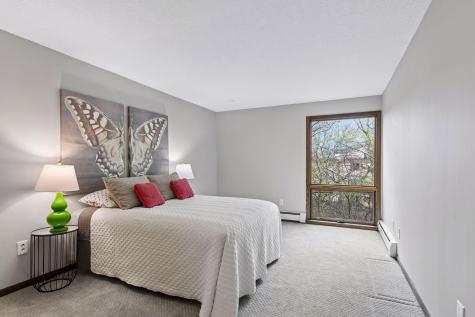 6115 Lincoln Drive Edina MN 55436