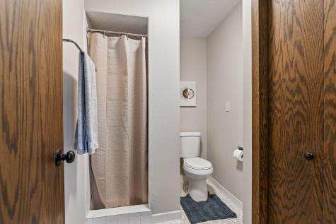 6115 Lincoln Drive Edina MN 55436