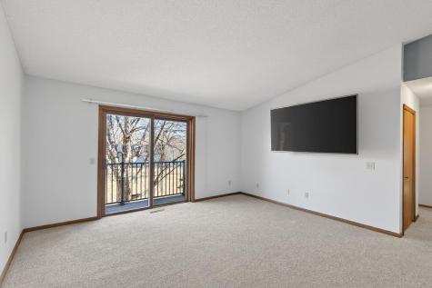 3306 Greenbrier Street Vadnais Heights MN 55127