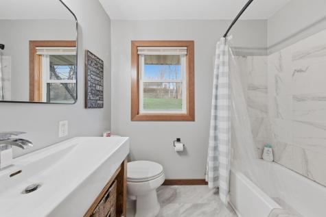 8226 Hillside Trail S Cottage Grove MN 55016
