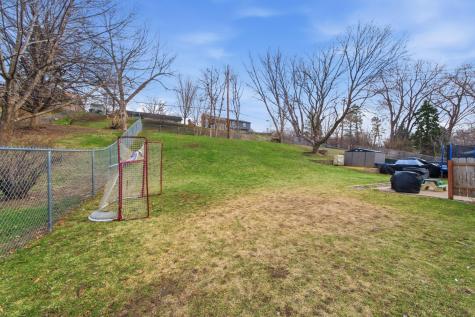 8226 Hillside Trail S Cottage Grove MN 55016