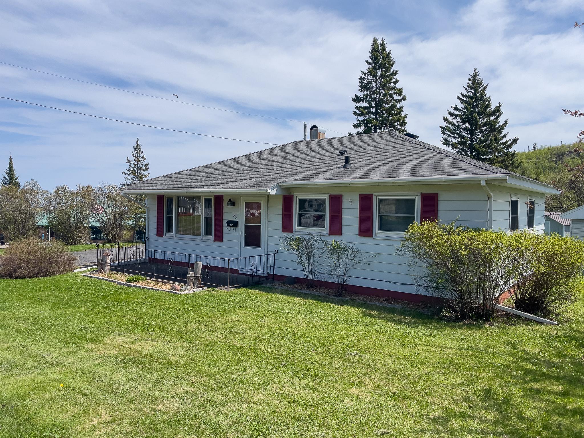 53 Banks Boulevard Silver Bay MN 55614