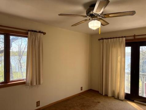 809 7th Avenue NW Waseca MN 56093