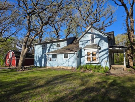 809 7th Avenue NW Waseca MN 56093