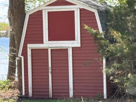 809 7th Avenue NW Waseca MN 56093