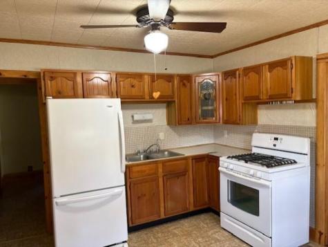 809 7th Avenue NW Waseca MN 56093