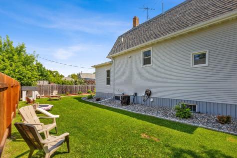 306 Center Avenue E Dilworth MN 56529