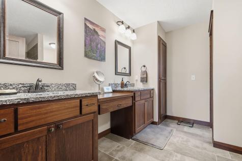 7110 208th Place N Forest Lake MN 55025