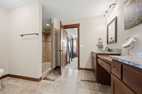 7110 208th Place N Forest Lake MN 55025