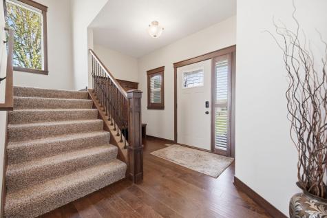 7110 208th Place N Forest Lake MN 55025
