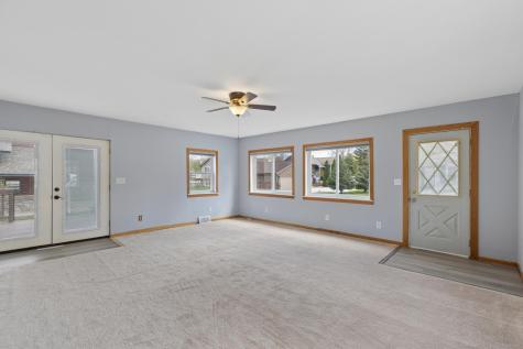 1669 Bluebird Lane Mound MN 55364
