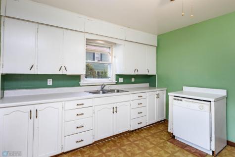 315 Rose Street Lisbon ND 58054