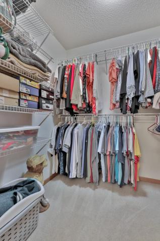 180 Wedgewood Drive Mahtomedi MN 55115