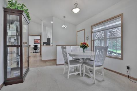 180 Wedgewood Drive Mahtomedi MN 55115