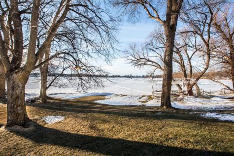 1808 E Lake Geneva Road NE Alexandria MN 56308