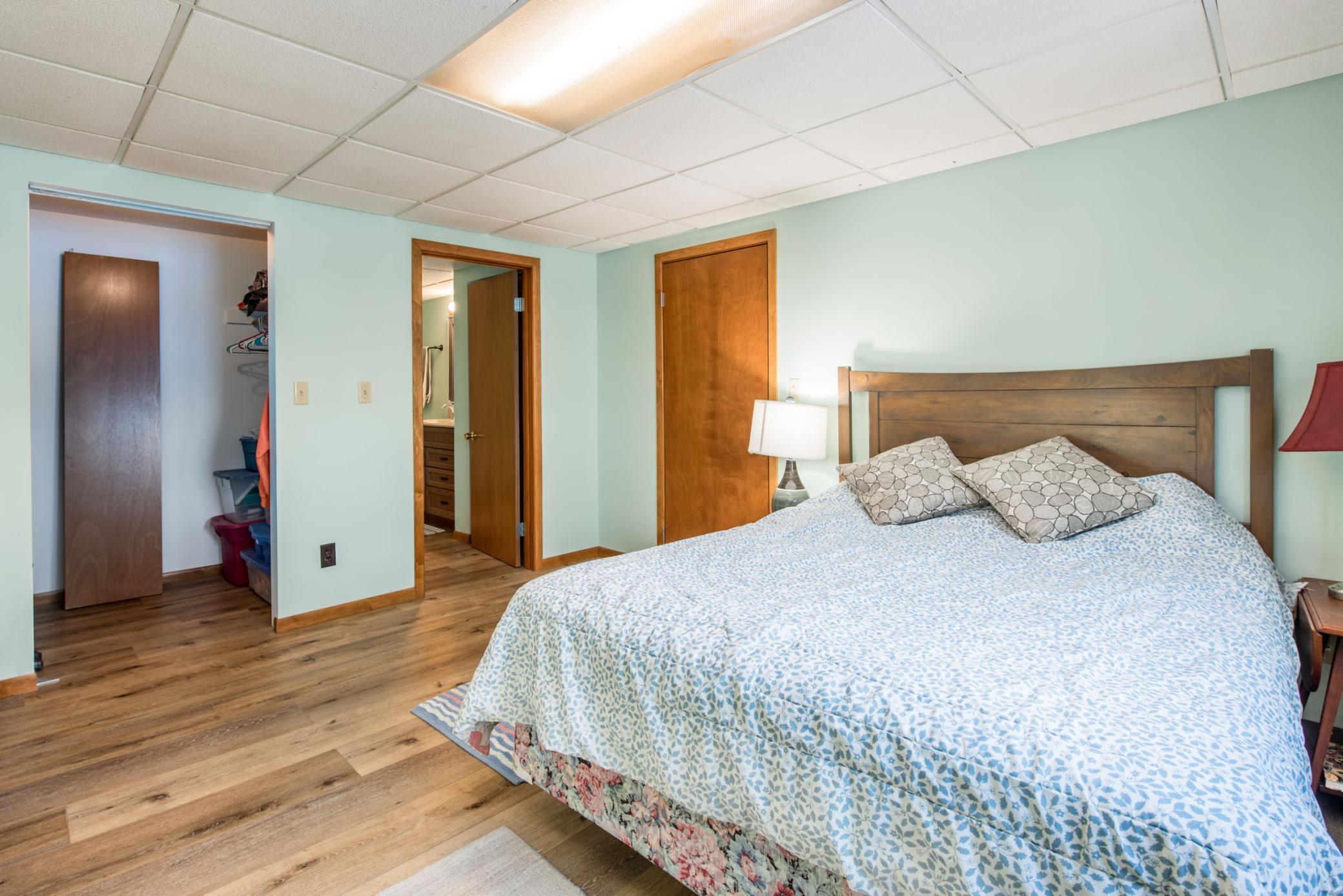 1808 E Lake Geneva Road NE Alexandria MN 56308