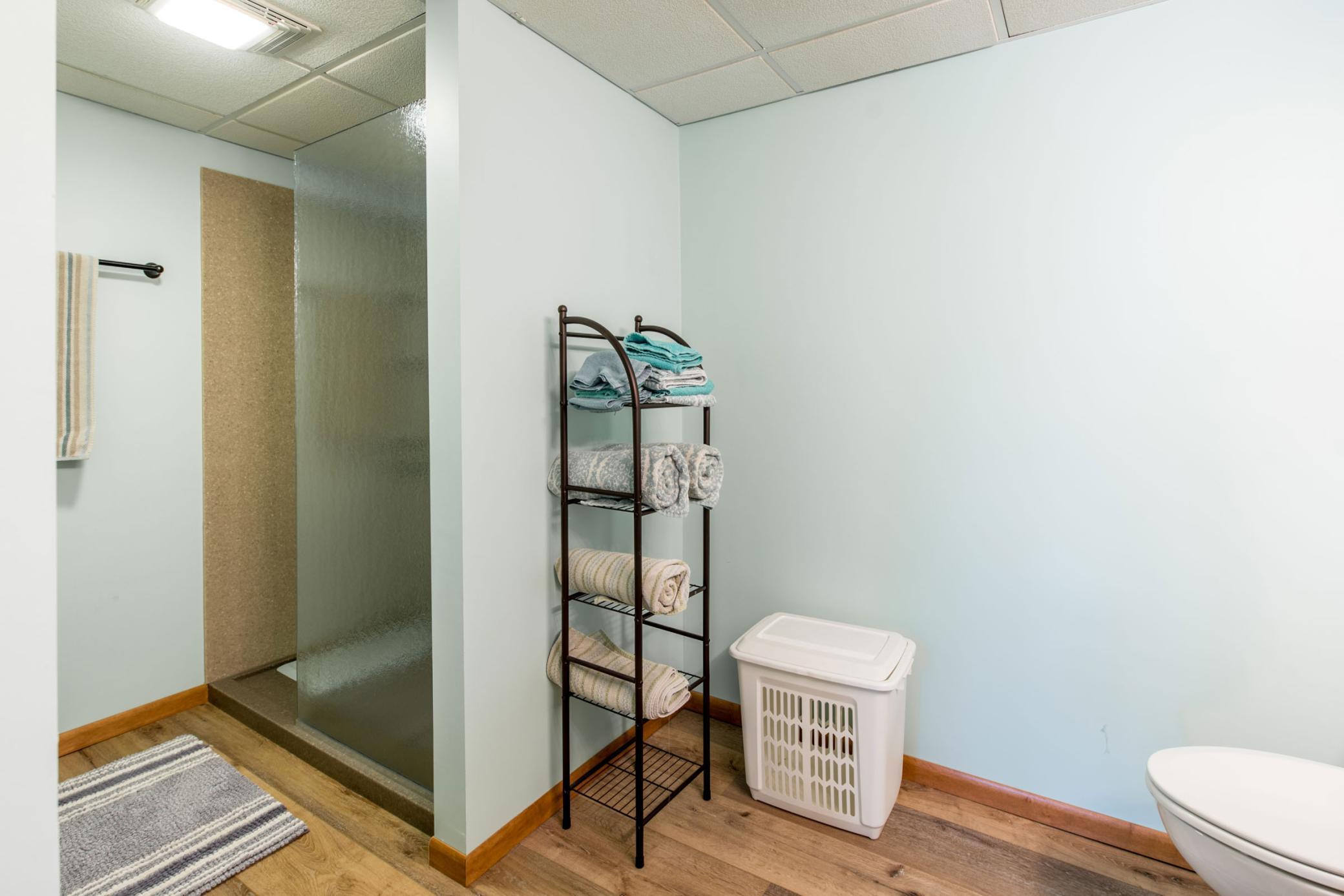 1808 E Lake Geneva Road NE Alexandria MN 56308