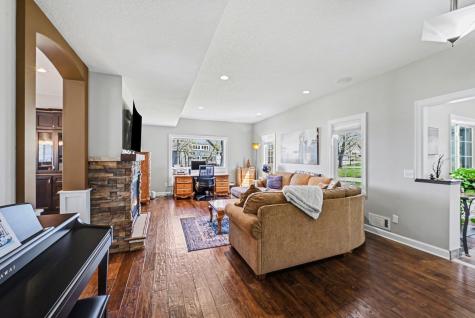 100 Peninsula Road Medicine Lake MN 55441