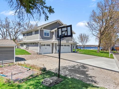 100 Peninsula Road Medicine Lake MN 55441