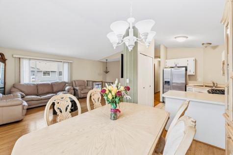 1272 Ferndale Street N Maplewood MN 55119