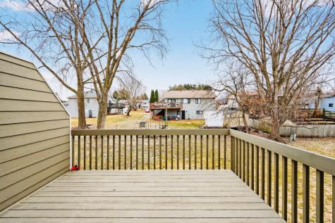 1272 Ferndale Street N Maplewood MN 55119