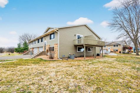 1272 Ferndale Street N Maplewood MN 55119