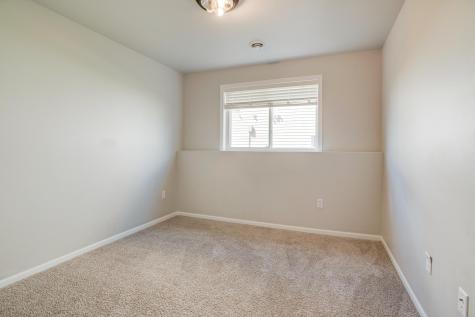 1453 69th Avenue S Fargo ND 58104