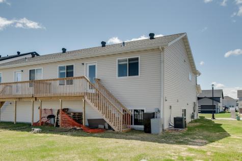 1453 69th Avenue S Fargo ND 58104
