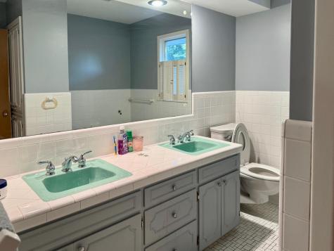 1000 W Birch Avenue Olivia MN 56277