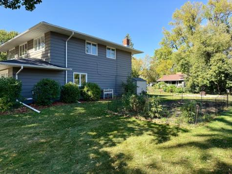1000 W Birch Avenue Olivia MN 56277