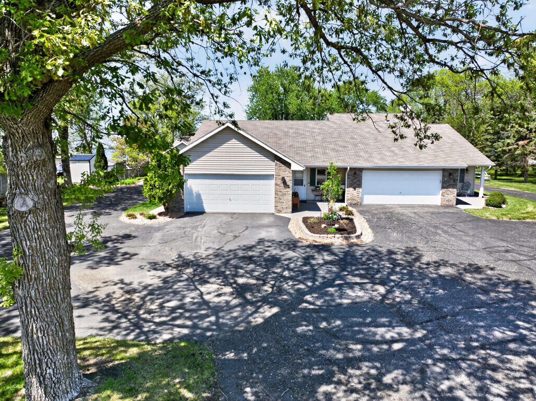 1761 E Lake Street Osakis MN 56360