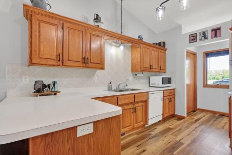 1761 E Lake Street Osakis MN 56360