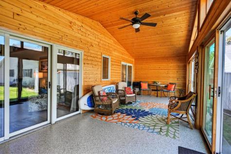 1761 E Lake Street Osakis MN 56360